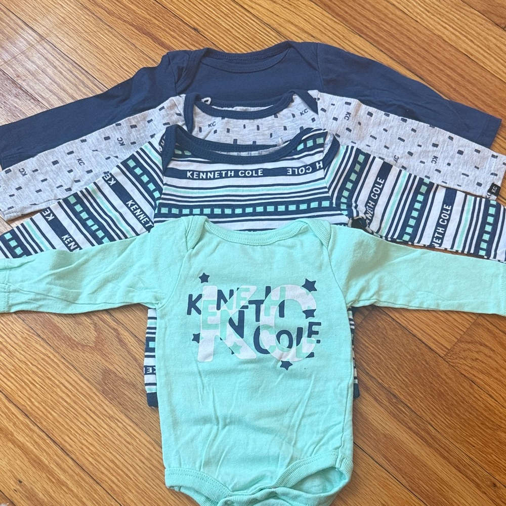 Kenneth Cole Mint and Navy Baby Bodysuit Set